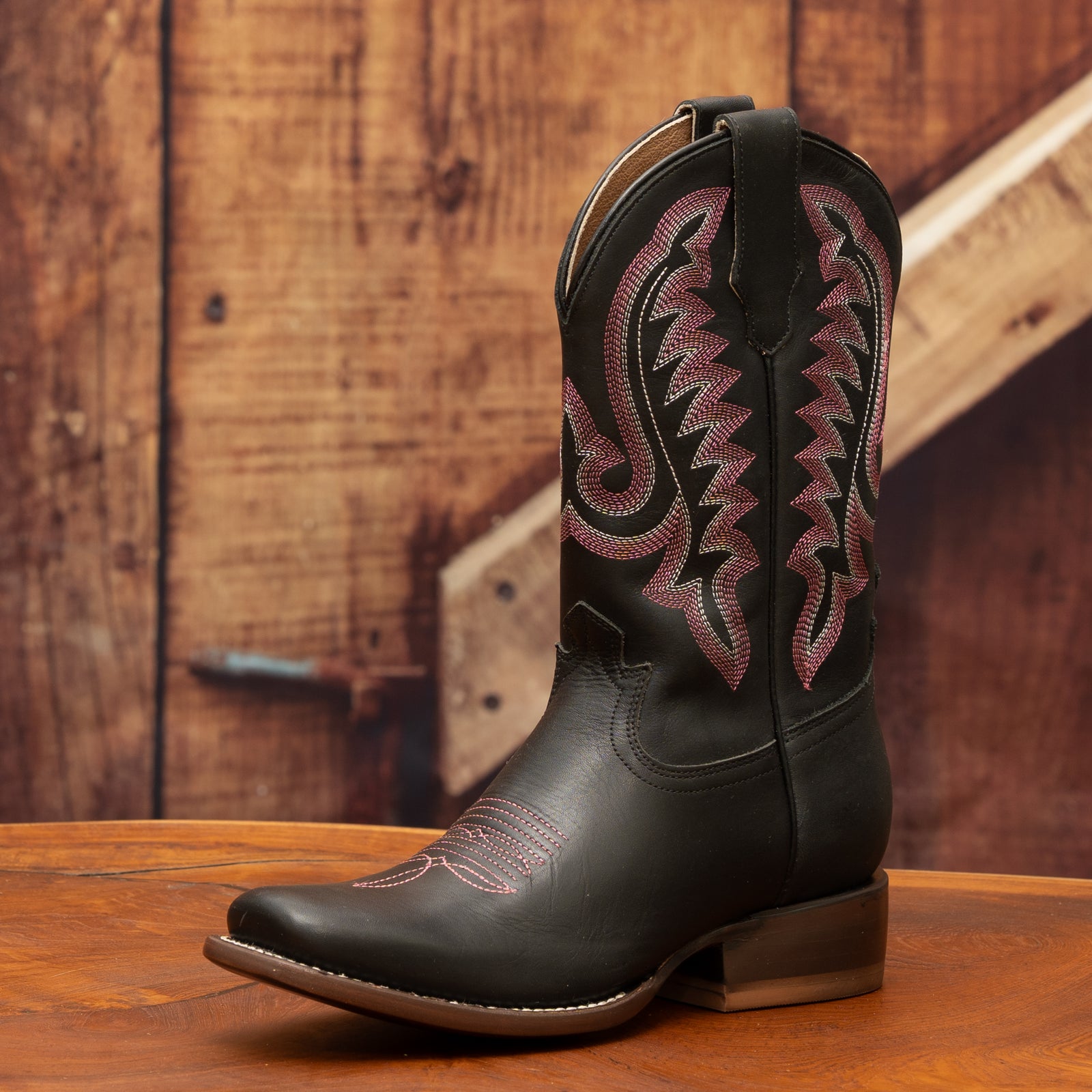 Mountain Filly™ Women's Boots In Black/Pink