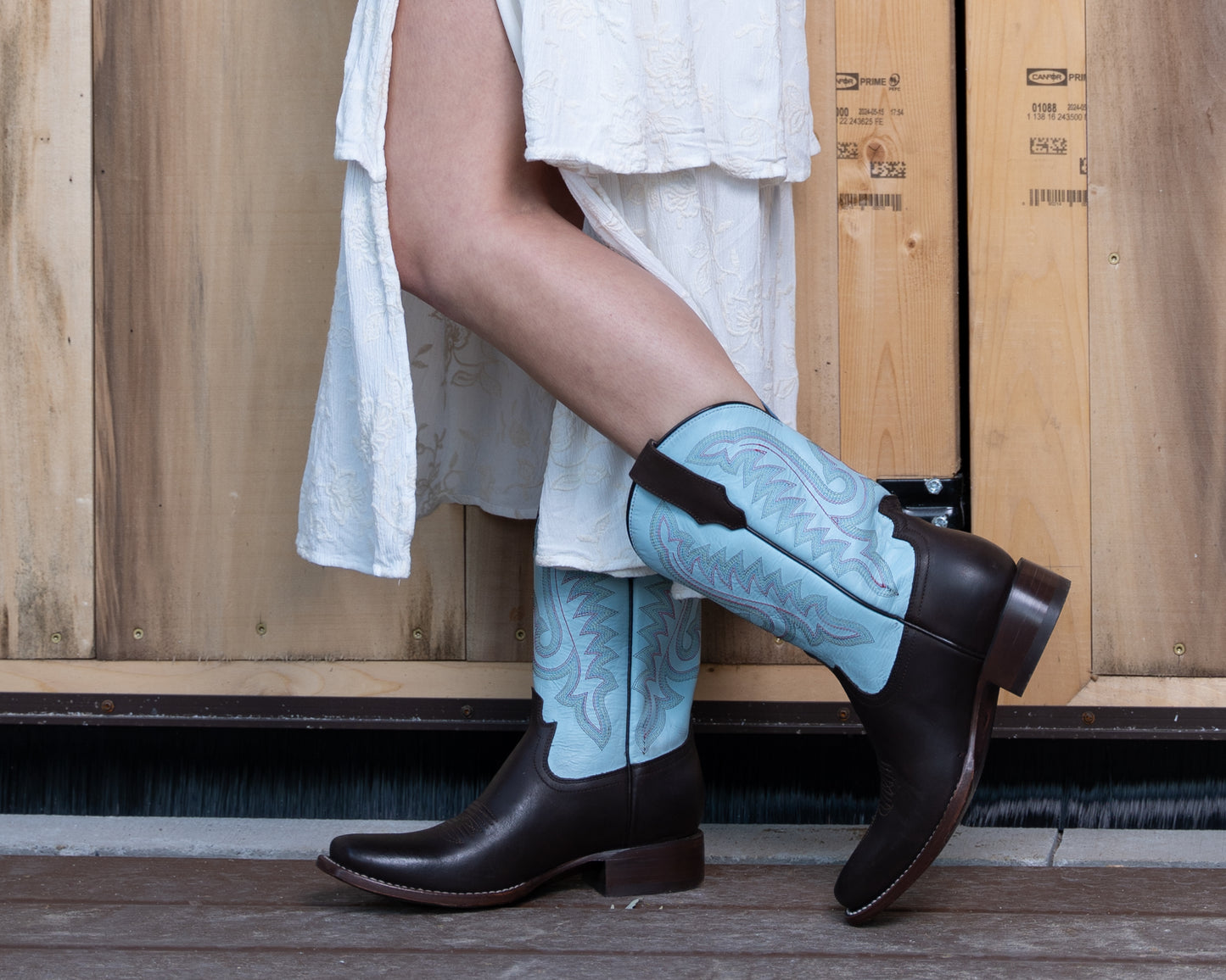 Mountain Filly™ Women's Boot In Brown/Blue