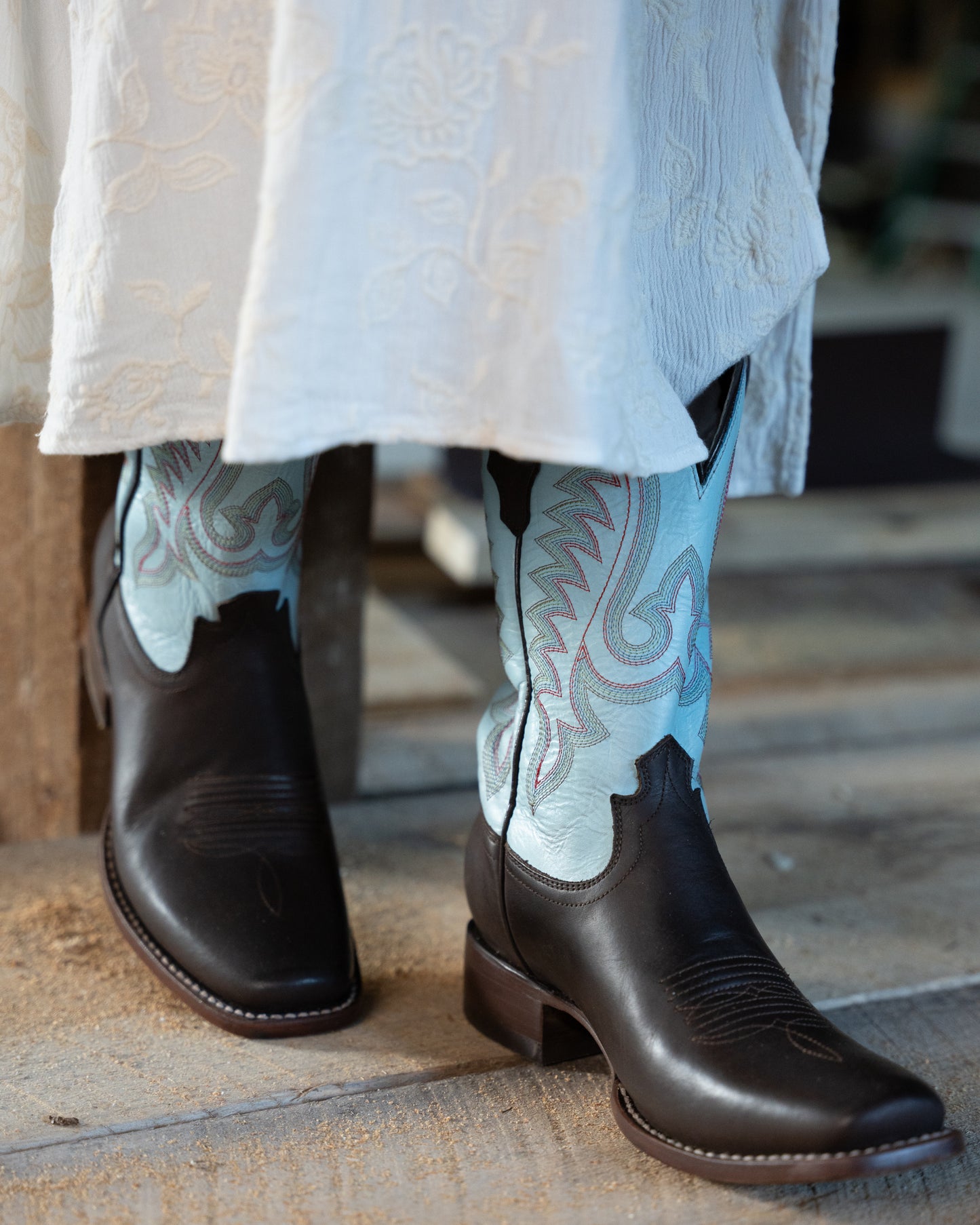 Mountain Filly™ Women's Boot In Brown/Blue